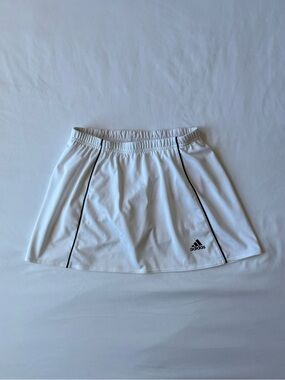 Y2K White Nike Mini Sporty Skort